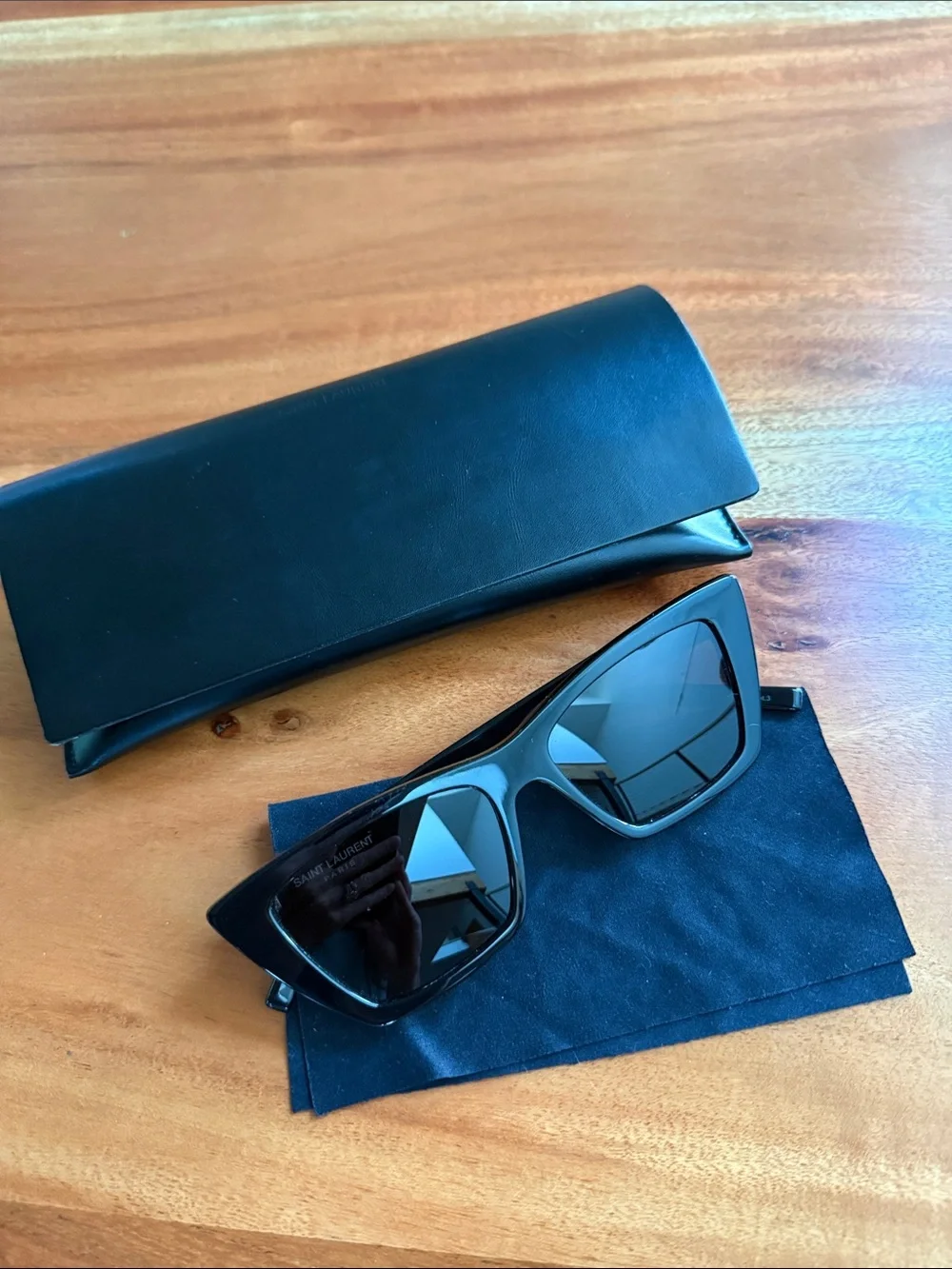 Saint Laurent Black Cat-Eye Sunglasses SL276